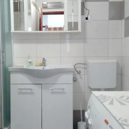 Miki Apartment